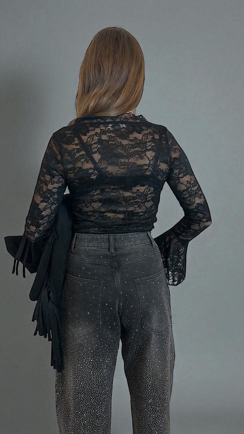 Blusa crop in pizzo nero