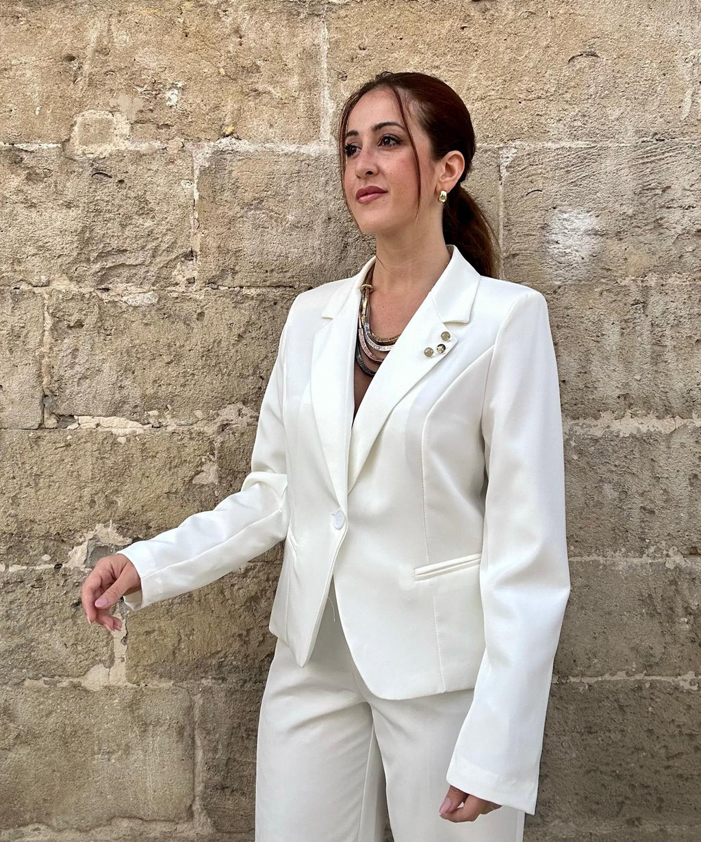 Giacca Bianca con applicazioni sferiche