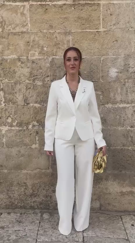 Giacca Bianca con applicazioni sferiche